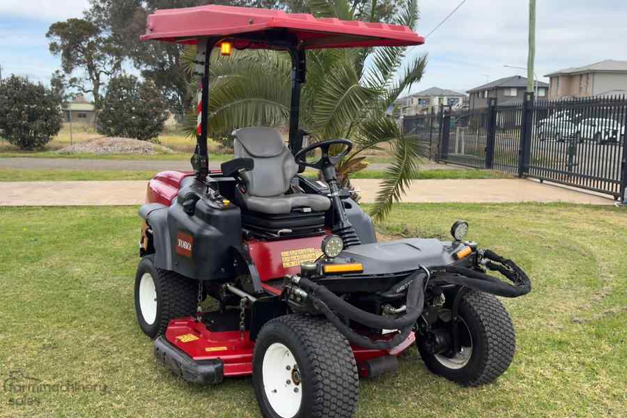 Groundmaster 360 lawn mower for professional grounds care and landscaping.