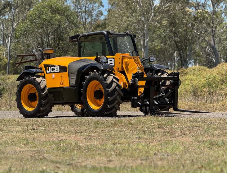 JCB wheel loader for construction and earthmoving tasks.